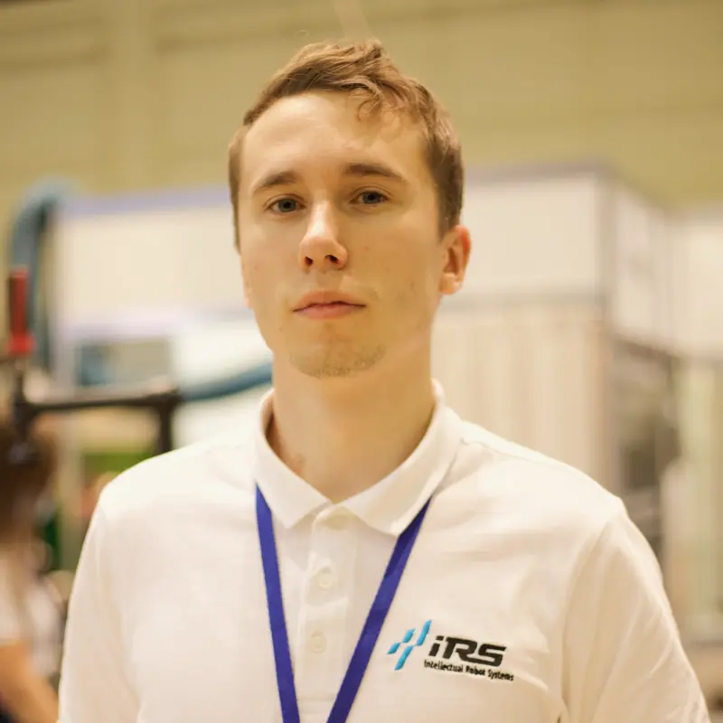 Дмитрий Серов