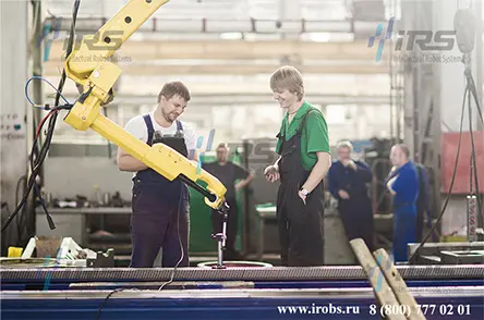  Запчасти и сервис