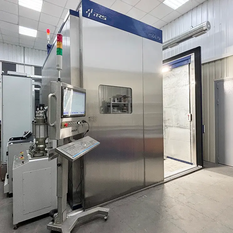 Камера для напыления. Вид спереди