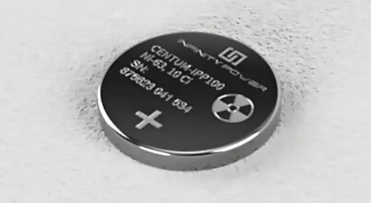 Круглая батарейка со знаком радиационной опасности