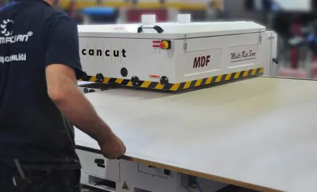 MC 930 Станок для резки дерева