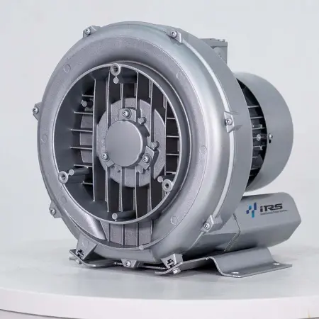 Воздуходувка одноступенчатая IRV-X004-010 (140 м³/ч, 0,75 кВт)