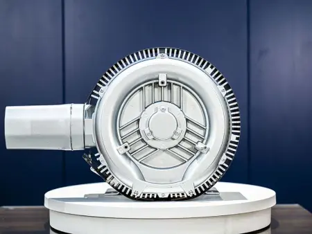 Воздуходувка двухступенчатая IRV-X004-020 (150 м³/ч, 2,2 кВт)