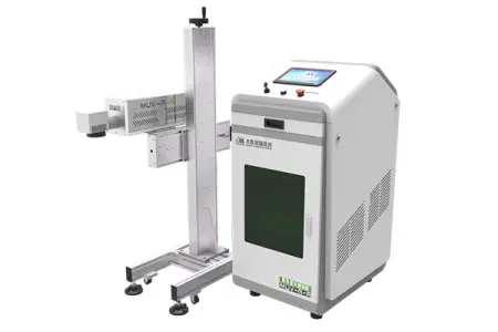 Ультрафиолетовый лазерный маркер в конвейерной линии MUV15-A-A