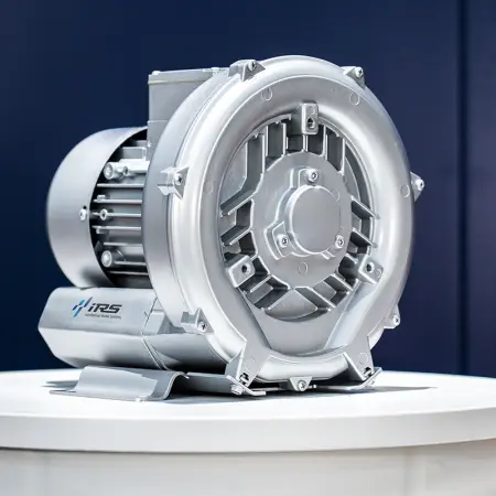 Воздуходувка одноступенчатая IRV-X004-002 (80 м³/ч, 0,4 кВт)