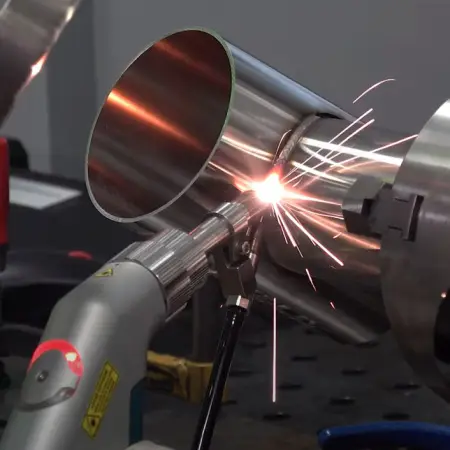 Система ручной лазерой сварки, резки и очистки VPG LiteWELD XR Pro