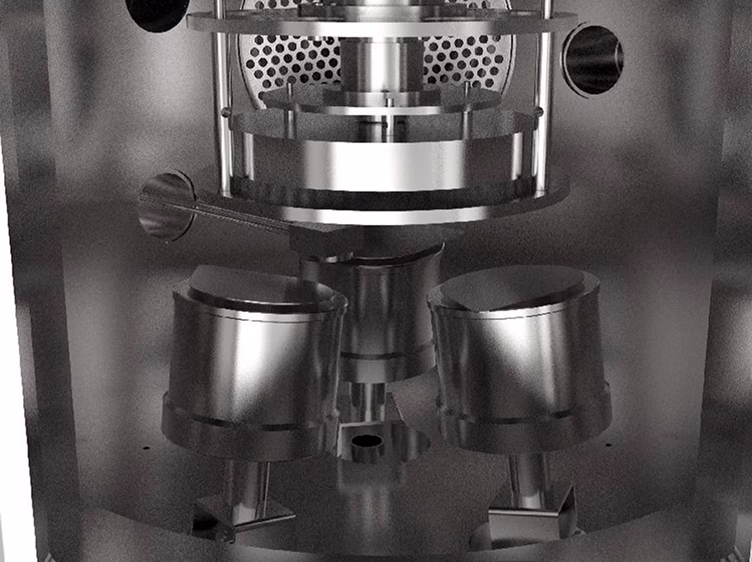 Внутренняя конструкция вакуумной камеры в трехмагнетронной комбинированной установке напыления IRV-E001-022