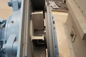 Дробеметная турбина в сборке