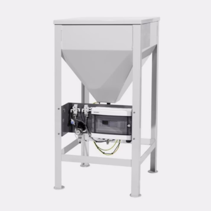 Накопительный бункер системы подачи абразива Роботизированного комплекса гидроабразивной резки