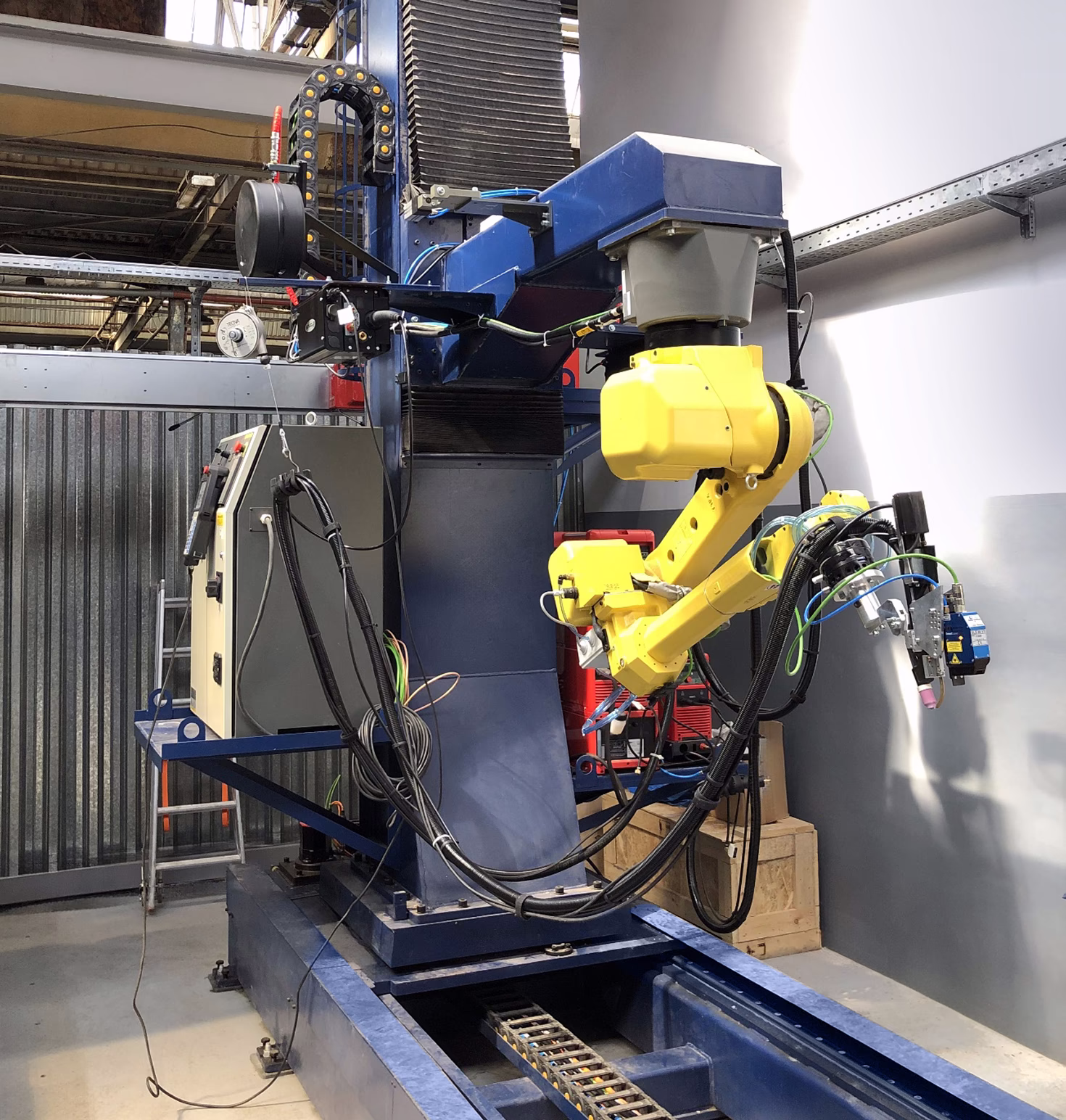 Роботизированный сварочный комплекс для аэрокосмической промышленности Вид 1