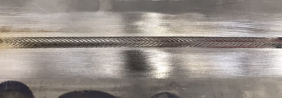 Образец: сплав — ВТ20, толщина — 1,5 мм Лицевая часть на Роботизированном сварочном комплексе СМТ наплавки дисковых затворов