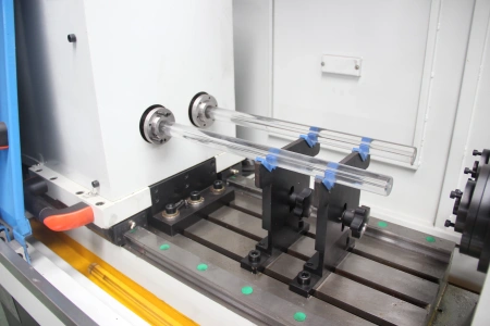 Станок для ружейного сверления глубоких отверстий GDM1-203