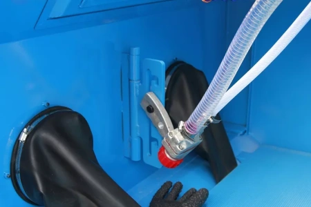 Малая дробеструйная камера влажной очистки DS-7-1-W